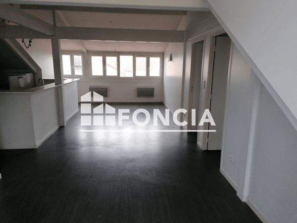 Location Appartement 3 pièces 73.6 m² - 62 RUE VICTOR HUGO Tarbes 65000