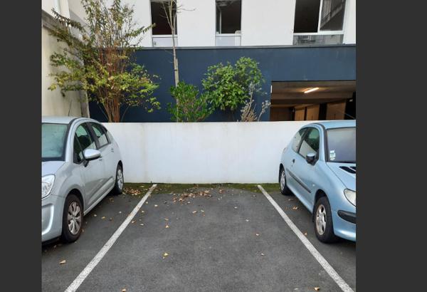 Location parking Orvault : 48 € - AJP Immobilier Nantes Jouzel
