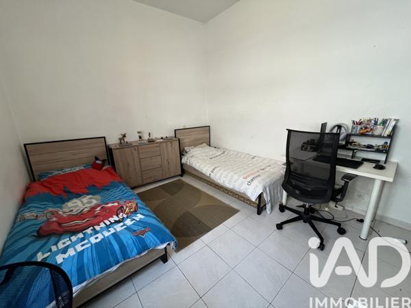 Maison à vendre 4 pièces 67 m² Nîmes-Saint-Césaire