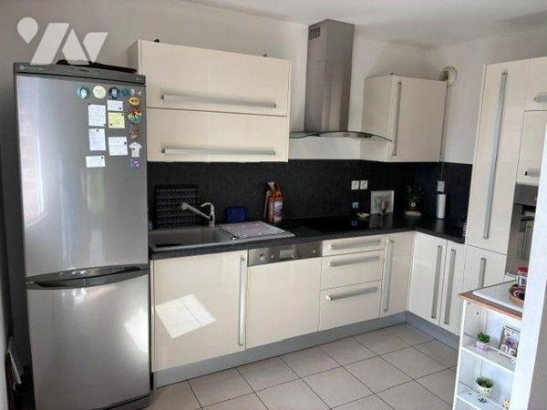 Appartement à vendre à Armentières (59280) dans le Nord (59) EN EXCLUSIVITE 

Bel appartement...