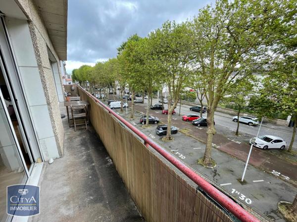 Appartement à louer 3 pièces 66.7m²