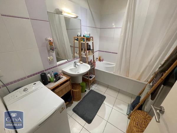 Appartement à louer 3 pièces 66.7m²