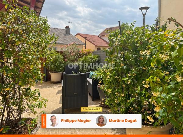 Maison au calme sur petite place – 136 m² habitables, 3 chambres, garage à Saint-Yorre (03)