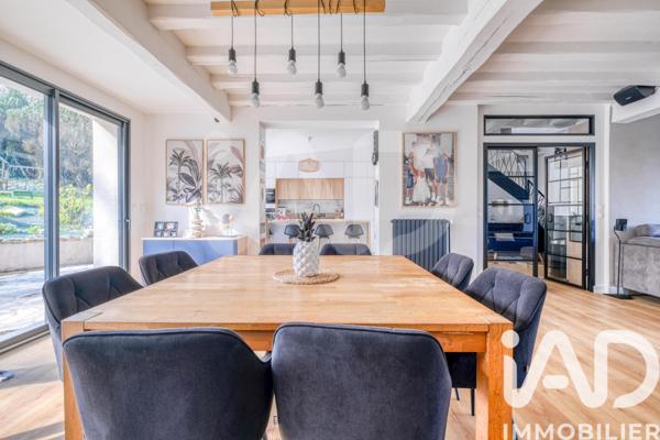 Maison à vendre 9 pièces 234 m² Montévrain
