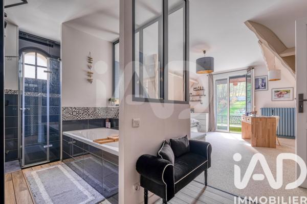 Maison à vendre 9 pièces 234 m² Montévrain