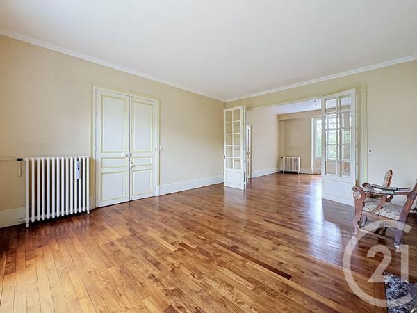 Maison à vendre  11 pièces - 286 m 2   CHAUMONT  - 52