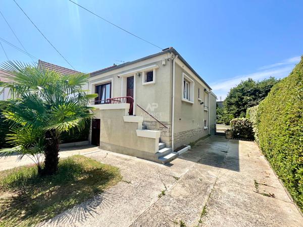 Maison Conflans Sainte Honorine 5 pièce(s) 92 m2 405 000 € **  - Référence  8195