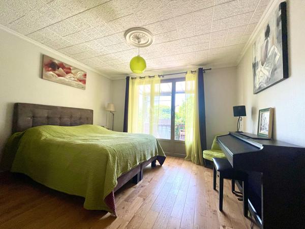 Maison Conflans Sainte Honorine 5 pièce(s) 92 m2 405 000 € **  - Référence  8195