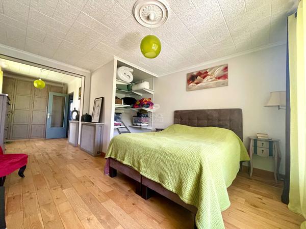 Maison Conflans Sainte Honorine 5 pièce(s) 92 m2 405 000 € **  - Référence  8195