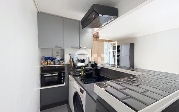 Appartement à vendre    1 pièce • 24,82 m2 Paris 15
