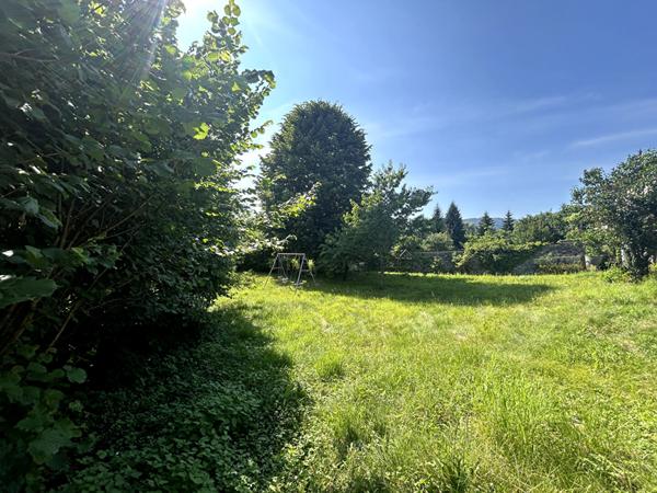 5' de VOIRON Maison 4 chambres, grand terrain, atelier