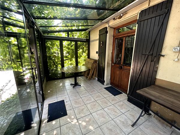 5' de VOIRON Maison 4 chambres, grand terrain, atelier