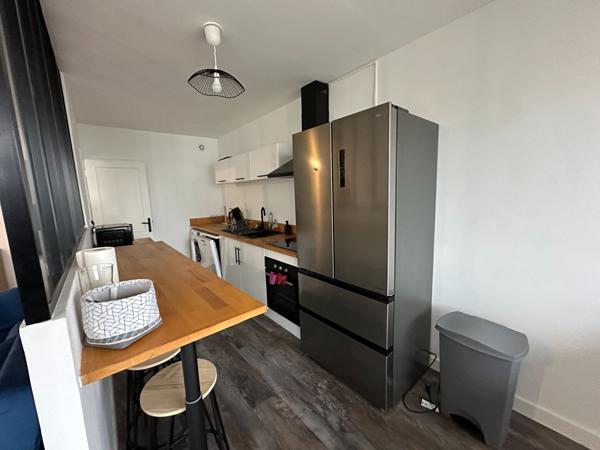 POITIERS - Appartement T5 - 90 m² - REFAIT A NEUF