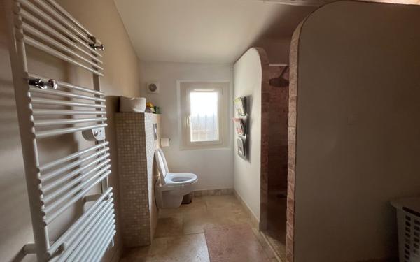 Maison à vendre    4 pièces • 137 m2 Le Thor