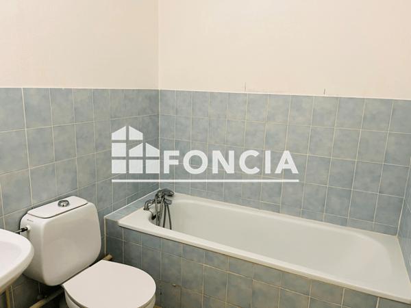 Location Appartement 2 pièces 46.99 m² - RES. EUROPEEN F Strasbourg 67200