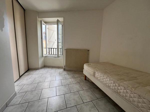 Vente Immeuble 5 pièces 147 m2 à Lhommaizé