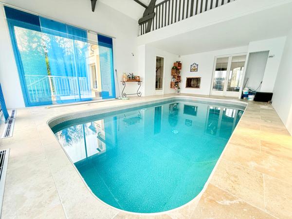 Magnifique Maison 190 m2 - 5 chambres - Piscine