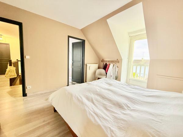 Magnifique Maison 190 m2 - 5 chambres - Piscine