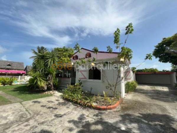 Location
                Maison109 m² - 5 Pièces -
                    SAINTE ANNE (97180)