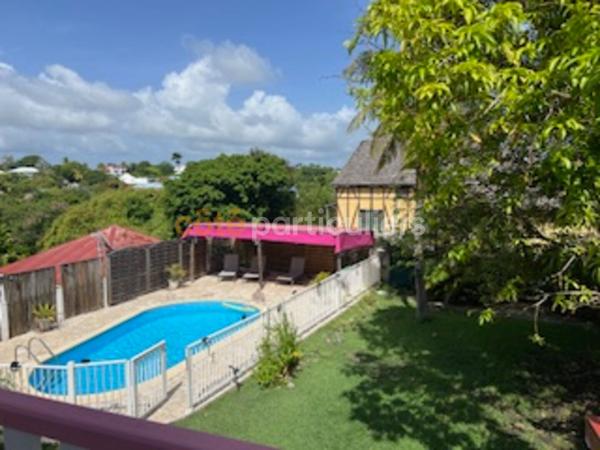 Location
                Maison109 m² - 5 Pièces -
                    SAINTE ANNE (97180)