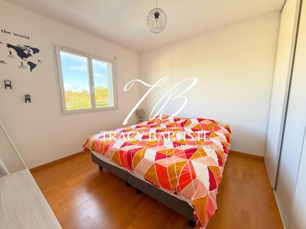 Maison familiale au calme avec jardin, piscine et garage