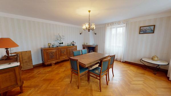 Ferme 7 pièces, 200m2 + grange