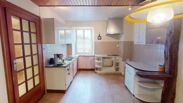 Ferme 7 pièces, 200m2 + grange