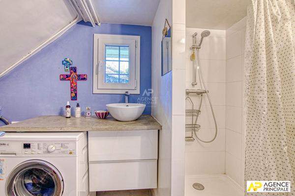 Versailles Montreuil St-Symphorien Maison 8 pièces 202 m² au sol avec jardin et 2 garages €1 495 000 ** - Référence 27206