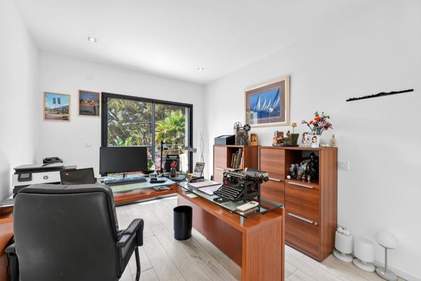 Vente Maison de luxe Sanary-sur-Mer 5 Pièces 150 m²
