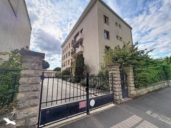 Appartement 299 000 € Colombes 5 p 83 m² DPE E