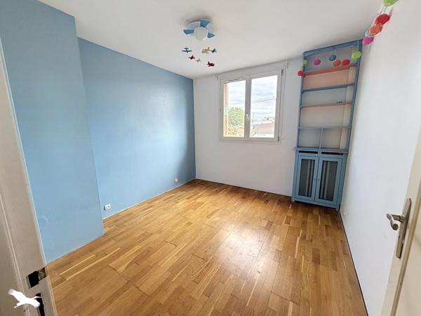 Appartement 299 000 € Colombes 5 p 83 m² DPE E