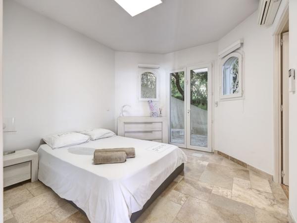 Vente Villa de luxe Les Issambres 8 Pièces 216 m²