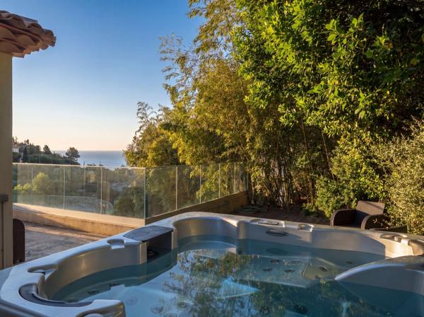 Vente Villa de luxe Les Issambres 8 Pièces 216 m²