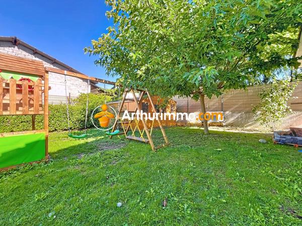 Vente Maison 5 pièces 110 m2 à Bourgoin-Jallieu