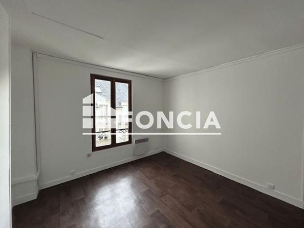 Location Studio 22 m² - 15 BIS RUE DE L'EPERON Pontoise 95300