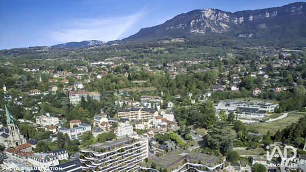 Appartement à vendre 5 pièces 146 m² Aix-les-Bains