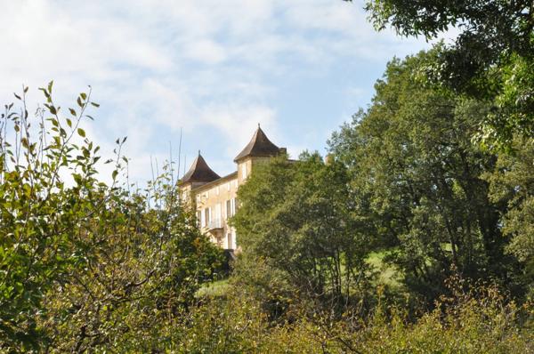 Manoir du XVIIIe siècle, niché au cœur du Lot-et-Garonne.