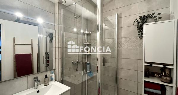 À vendre Appartement 2 pièces 42 m² - Notre-dame-de-mésage 38220