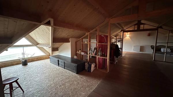 VILLA BALNÉAIRE FACE À L'OCÉAN.