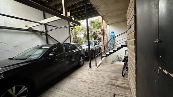 VILLA BALNÉAIRE FACE À L'OCÉAN.