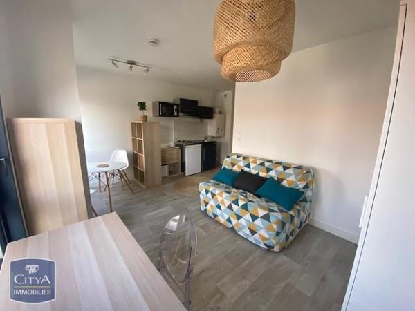 Appartement à louer 1 pièce 22.9m² Clermont-Ferrand (63000)