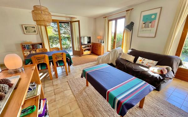 Maison à vendre    3 pièces •  Messanges