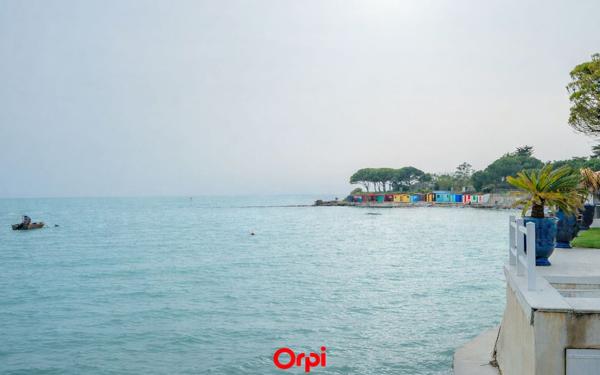 Maison à vendre    3 pièces •  Angoulins