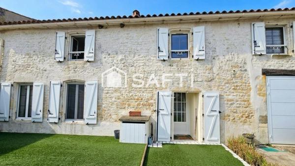 Charentaise pleine de charme avec piscine