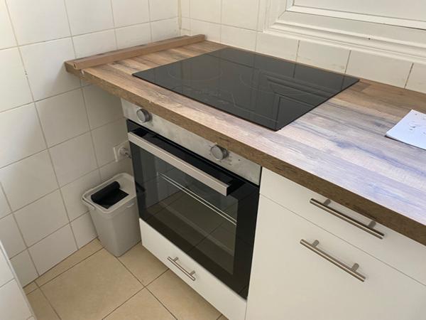 proche place république