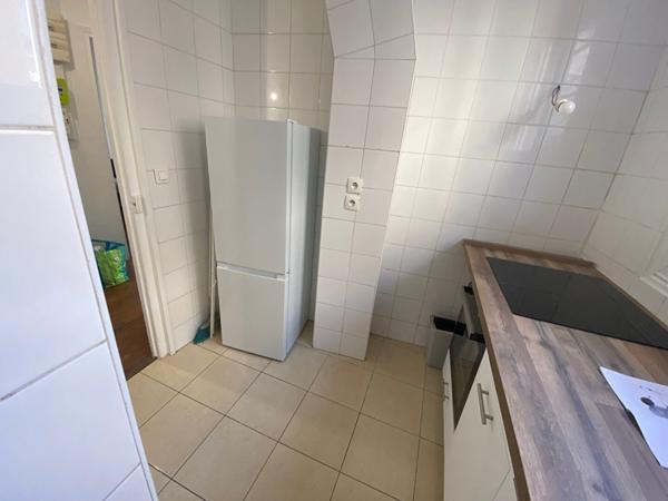 proche place république