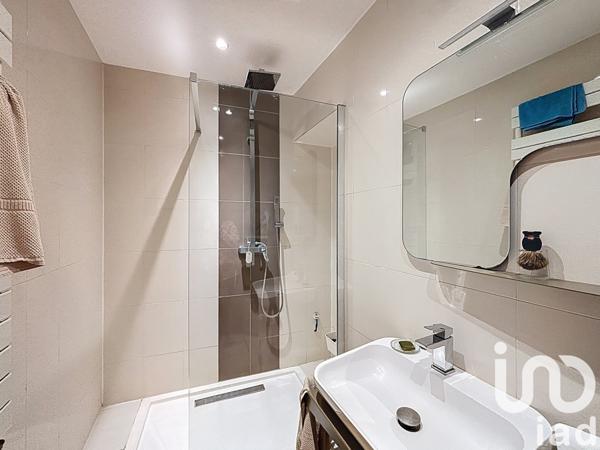 Maison à vendre 5 pièces 196 m² Vias