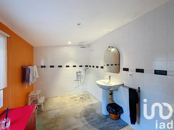Maison à vendre 5 pièces 196 m² Vias