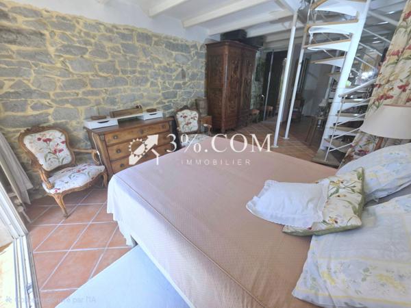 Villa 5 pièce(s) 3 chambre(s) 125 m²