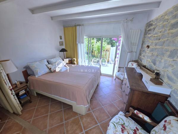 Villa 5 pièce(s) 3 chambre(s) 125 m²